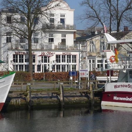 Doppelzimmer Brunch, Direkt Am Alten Strom Rostock Luaran gambar
